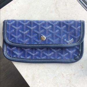Goyard pouch